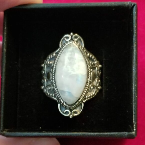 NWOT Silver 925  moonstone ring - Picture 12 of 12